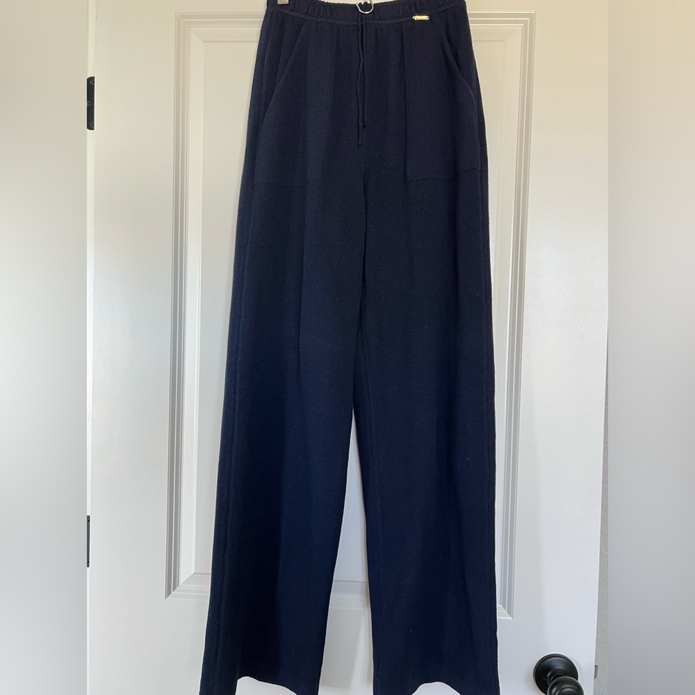 St John Sport Knit Pants. Size P